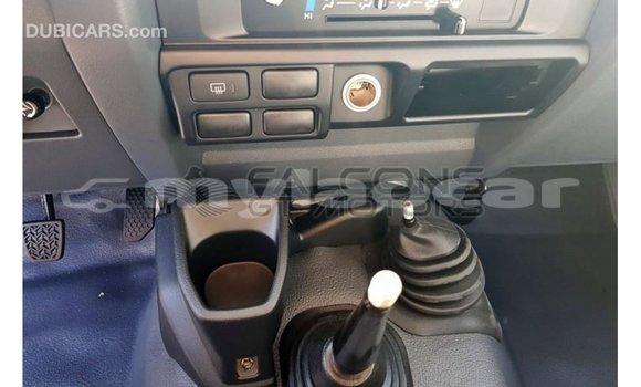 Buy Import Toyota Land Cruiser White Car in Import - Dubai in Attapeu Province Buy Import Toyota Land Cruiser White Car in Import - Dubai in Attapeu Province