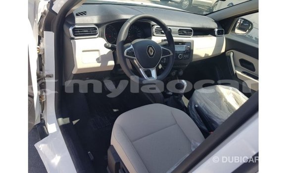 Buy Import Renault Duster White Car in Import - Dubai in Attapeu Province Buy Import Renault Duster White Car in Import - Dubai in Attapeu Province