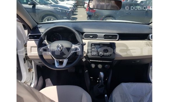 Buy Import Renault Duster White Car in Import - Dubai in Attapeu Province Buy Import Renault Duster White Car in Import - Dubai in Attapeu Province