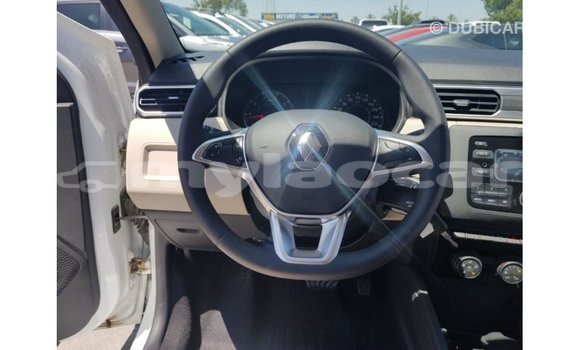Buy Import Renault Duster White Car in Import - Dubai in Attapeu Province Buy Import Renault Duster White Car in Import - Dubai in Attapeu Province