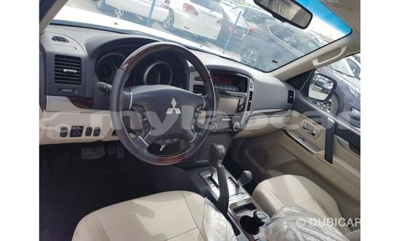 Buy Import Mitsubishi Pajero Red Car in Import - Dubai in Attapeu Province Buy Import Mitsubishi Pajero Red Car in Import - Dubai in Attapeu Province