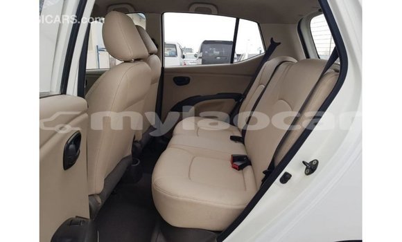 Buy Import Hyundai i10 White Car in Import - Dubai in Attapeu Province Buy Import Hyundai i10 White Car in Import - Dubai in Attapeu Province