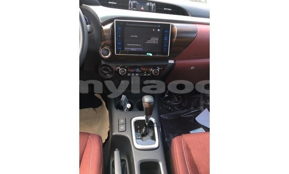 Buy Import Toyota Hilux White Car in Import - Dubai in Attapeu Province Buy Import Toyota Hilux White Car in Import - Dubai in Attapeu Province