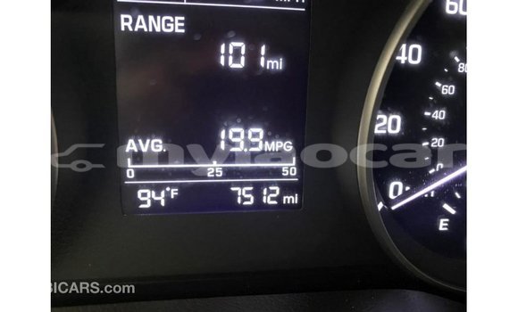 Buy Import Hyundai Elantra Black Car in Import - Dubai in Attapeu Province Buy Import Hyundai Elantra Black Car in Import - Dubai in Attapeu Province