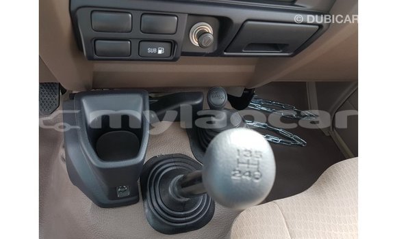 Buy Import Toyota Land Cruiser Beige Car in Import - Dubai in Attapeu Province Buy Import Toyota Land Cruiser Beige Car in Import - Dubai in Attapeu Province