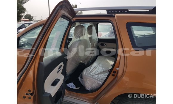 Buy Import Renault Duster Green Car in Import - Dubai in Attapeu Province Buy Import Renault Duster Green Car in Import - Dubai in Attapeu Province