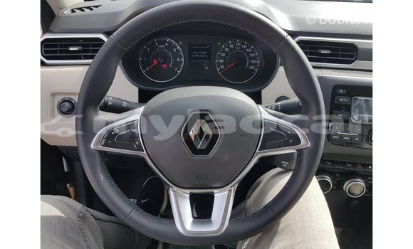 Buy Import Renault Duster Green Car in Import - Dubai in Attapeu Province Buy Import Renault Duster Green Car in Import - Dubai in Attapeu Province