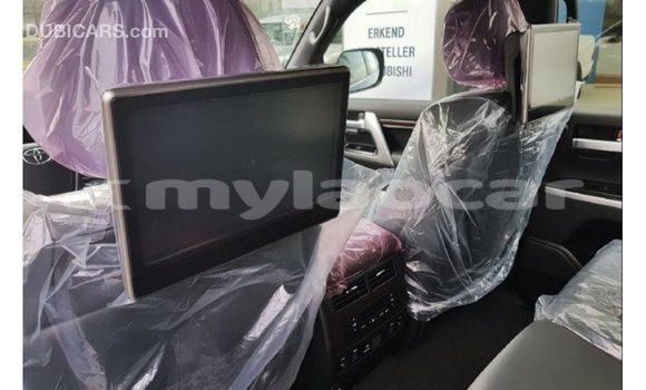 Buy Import Toyota Land Cruiser Black Car in Import - Dubai in Attapeu Province Buy Import Toyota Land Cruiser Black Car in Import - Dubai in Attapeu Province