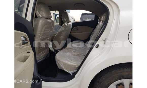 Buy Import Kia Rio White Car in Import - Dubai in Attapeu Province Buy Import Kia Rio White Car in Import - Dubai in Attapeu Province