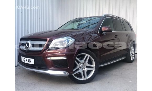 Buy Import Mercedes-Benz 190 (W201) Red Car in Import - Dubai in Attapeu Province Buy Import Mercedes-Benz 190 (W201) Red Car in Import - Dubai in Attapeu Province