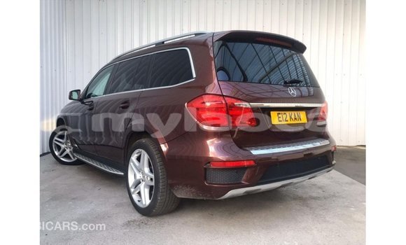 Buy Import Mercedes-Benz 190 (W201) Red Car in Import - Dubai in Attapeu Province Buy Import Mercedes-Benz 190 (W201) Red Car in Import - Dubai in Attapeu Province