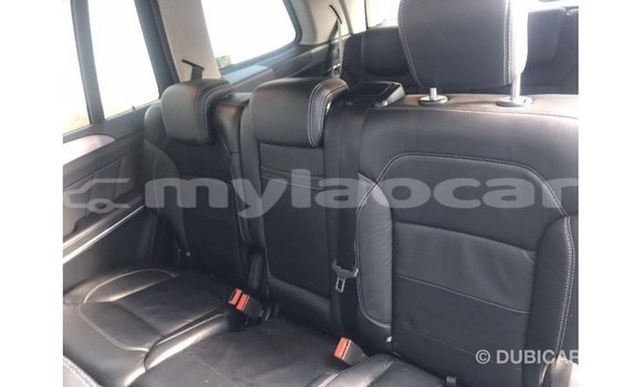 Buy Import Mercedes-Benz 190 (W201) Red Car in Import - Dubai in Attapeu Province Buy Import Mercedes-Benz 190 (W201) Red Car in Import - Dubai in Attapeu Province