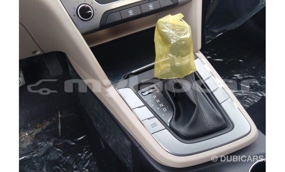 Buy Import Hyundai Elantra White Car in Import - Dubai in Attapeu Province Buy Import Hyundai Elantra White Car in Import - Dubai in Attapeu Province