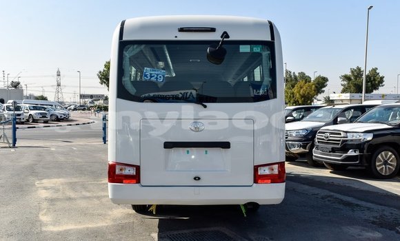 Buy Import Toyota Coaster White Car in Import - Dubai in Attapeu Province Buy Import Toyota Coaster White Car in Import - Dubai in Attapeu Province