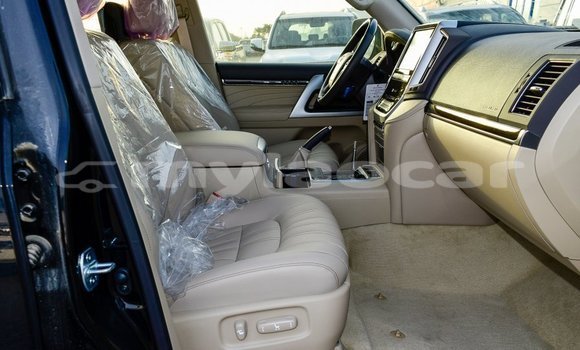 Buy Import Toyota Land Cruiser Black Car in Import - Dubai in Attapeu Province Buy Import Toyota Land Cruiser Black Car in Import - Dubai in Attapeu Province