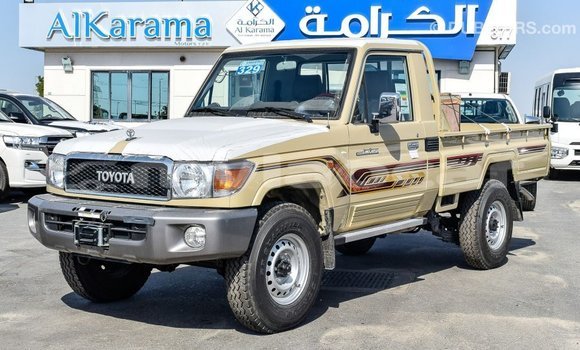 Buy Import Toyota Land Cruiser Beige Car in Import - Dubai in Attapeu Province Buy Import Toyota Land Cruiser Beige Car in Import - Dubai in Attapeu Province