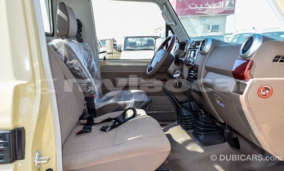 Buy Import Toyota Land Cruiser Beige Car in Import - Dubai in Attapeu Province Buy Import Toyota Land Cruiser Beige Car in Import - Dubai in Attapeu Province