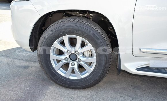 Buy Import Toyota Land Cruiser White Car in Import - Dubai in Attapeu Province Buy Import Toyota Land Cruiser White Car in Import - Dubai in Attapeu Province