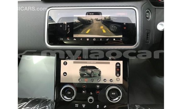 Buy Import Land Rover Range Rover White Car in Import - Dubai in Attapeu Province Buy Import Land Rover Range Rover White Car in Import - Dubai in Attapeu Province