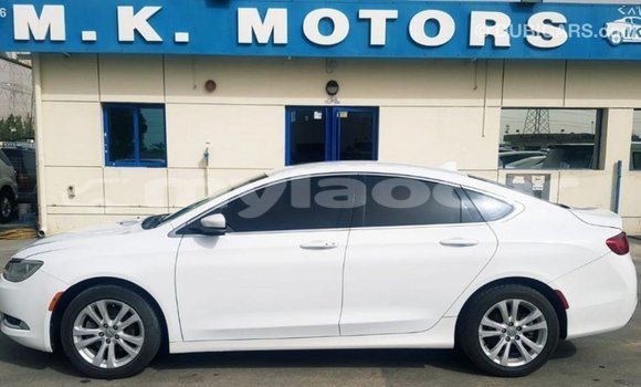 Buy Import Chrysler 200 White Car in Import - Dubai in Attapeu Province Buy Import Chrysler 200 White Car in Import - Dubai in Attapeu Province