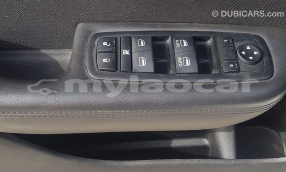 Buy Import Chrysler 200 White Car in Import - Dubai in Attapeu Province Buy Import Chrysler 200 White Car in Import - Dubai in Attapeu Province