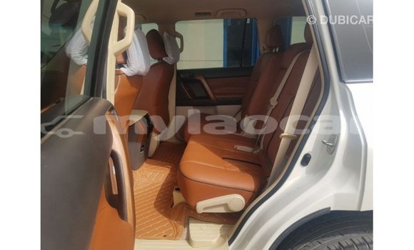 Buy Import Toyota Land Cruiser White Car in Import - Dubai in Attapeu Province Buy Import Toyota Land Cruiser White Car in Import - Dubai in Attapeu Province