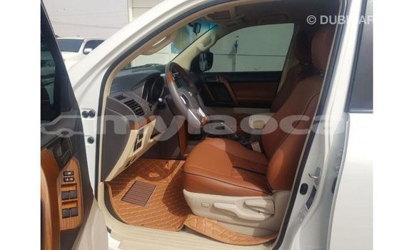 Buy Import Toyota Land Cruiser White Car in Import - Dubai in Attapeu Province Buy Import Toyota Land Cruiser White Car in Import - Dubai in Attapeu Province