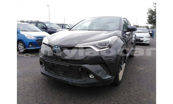 Buy Import Toyota C-HR Other Car in Import - Dubai in Attapeu Province Buy Import Toyota C-HR Other Car in Import - Dubai in Attapeu Province