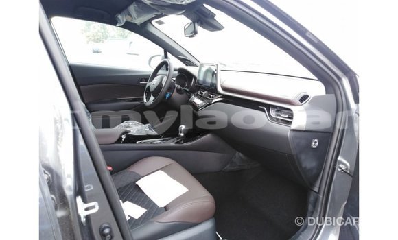 Buy Import Toyota C-HR Other Car in Import - Dubai in Attapeu Province Buy Import Toyota C-HR Other Car in Import - Dubai in Attapeu Province
