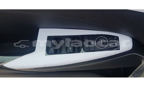 Buy Import Kia Cadenza Blue Car in Import - Dubai in Attapeu Province Buy Import Kia Cadenza Blue Car in Import - Dubai in Attapeu Province