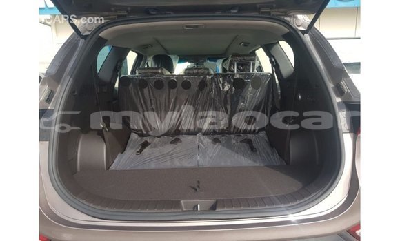 Buy Import Hyundai Santa Fe Other Car in Import - Dubai in Attapeu Province Buy Import Hyundai Santa Fe Other Car in Import - Dubai in Attapeu Province