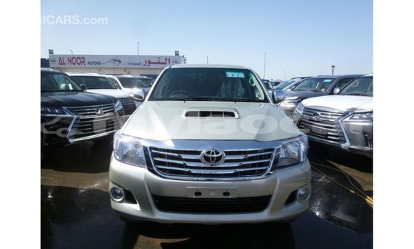 Buy Import Toyota Hilux Other Car in Import - Dubai in Attapeu Province Buy Import Toyota Hilux Other Car in Import - Dubai in Attapeu Province
