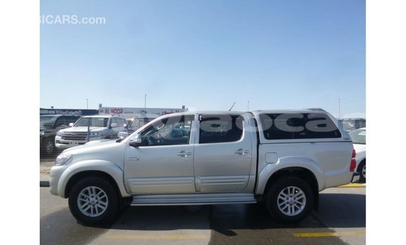 Buy Import Toyota Hilux Other Car in Import - Dubai in Attapeu Province Buy Import Toyota Hilux Other Car in Import - Dubai in Attapeu Province