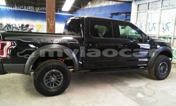 Acheter Import Voiture Ford Club Wagon Noir à Import - Dubai, Attapeu Province Acheter Import Voiture Ford Club Wagon Noir à Import - Dubai, Attapeu Province