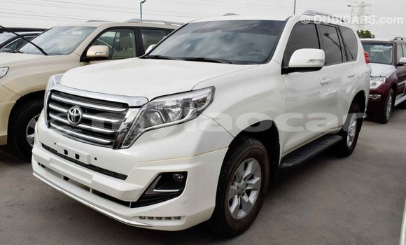 ຊື້ ການ ນຳ ເຂົ້າ Toyota Prado White ລົດ ໃນ Import - Dubai ໃນ Attapeu Province ຊື້ ການ ນຳ ເຂົ້າ Toyota Prado White ລົດ ໃນ Import - Dubai ໃນ Attapeu Province
