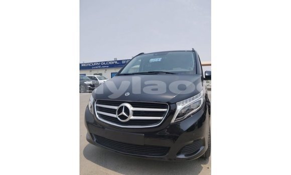 Buy Import Mercedes-Benz 250 Black Car in Import - Dubai in Attapeu Province Buy Import Mercedes-Benz 250 Black Car in Import - Dubai in Attapeu Province