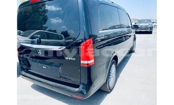 Buy Import Mercedes-Benz 250 Black Car in Import - Dubai in Attapeu Province Buy Import Mercedes-Benz 250 Black Car in Import - Dubai in Attapeu Province