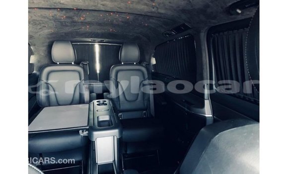 Buy Import Mercedes-Benz 250 Black Car in Import - Dubai in Attapeu Province Buy Import Mercedes-Benz 250 Black Car in Import - Dubai in Attapeu Province