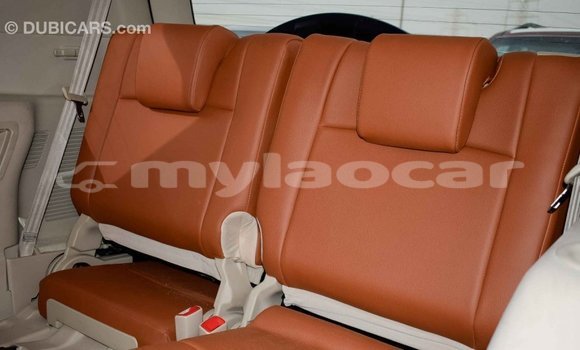 ຊື້ ການ ນຳ ເຂົ້າ Toyota Prado White ລົດ ໃນ Import - Dubai ໃນ Attapeu Province ຊື້ ການ ນຳ ເຂົ້າ Toyota Prado White ລົດ ໃນ Import - Dubai ໃນ Attapeu Province