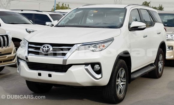 ຊື້ ການ ນຳ ເຂົ້າ Toyota Fortuner White ລົດ ໃນ Import - Dubai ໃນ Attapeu Province ຊື້ ການ ນຳ ເຂົ້າ Toyota Fortuner White ລົດ ໃນ Import - Dubai ໃນ Attapeu Province