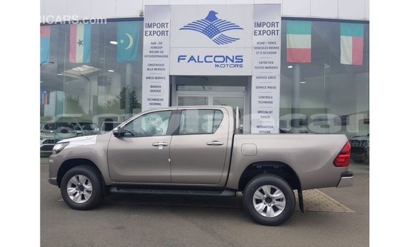 Buy Import Toyota Hilux Other Car in Import - Dubai in Attapeu Province Buy Import Toyota Hilux Other Car in Import - Dubai in Attapeu Province