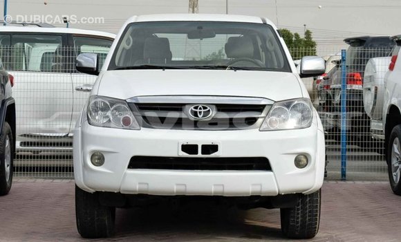 Buy Import Toyota Fortuner White Car in Import - Dubai in Attapeu Province Buy Import Toyota Fortuner White Car in Import - Dubai in Attapeu Province