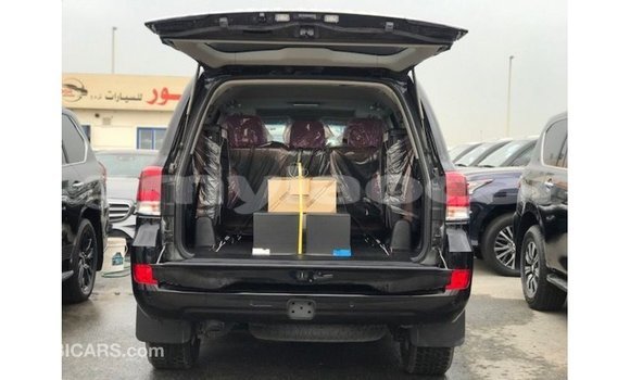 ຊື້ ການ ນຳ ເຂົ້າ Toyota Land Cruiser Black ລົດ ໃນ Import - Dubai ໃນ Attapeu Province ຊື້ ການ ນຳ ເຂົ້າ Toyota Land Cruiser Black ລົດ ໃນ Import - Dubai ໃນ Attapeu Province
