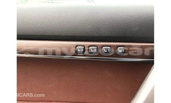 ຊື້ ການ ນຳ ເຂົ້າ Toyota Land Cruiser Black ລົດ ໃນ Import - Dubai ໃນ Attapeu Province ຊື້ ການ ນຳ ເຂົ້າ Toyota Land Cruiser Black ລົດ ໃນ Import - Dubai ໃນ Attapeu Province