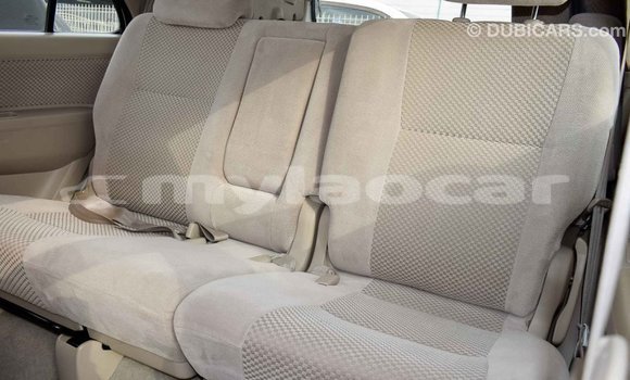 Buy Import Toyota Fortuner White Car in Import - Dubai in Attapeu Province Buy Import Toyota Fortuner White Car in Import - Dubai in Attapeu Province