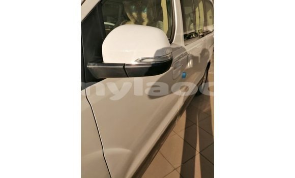 Buy Import Hyundai Accent White Car in Import - Dubai in Attapeu Province Buy Import Hyundai Accent White Car in Import - Dubai in Attapeu Province