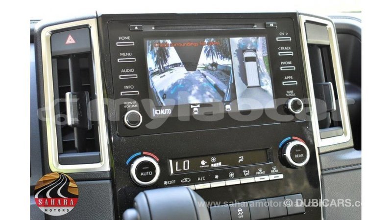 Big with watermark toyota granvia attapeu province import dubai 3362