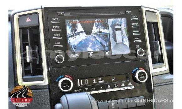 Acheter Import Voiture Toyota Granvia Blanc à Import - Dubai, Attapeu Province Acheter Import Voiture Toyota Granvia Blanc à Import - Dubai, Attapeu Province