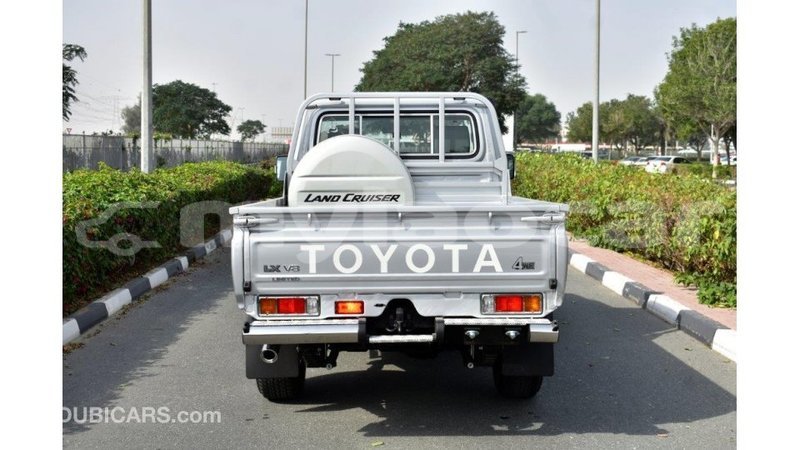 Big with watermark toyota land cruiser attapeu province import dubai 3363