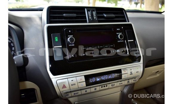 Acheter Import Voiture Toyota Prado Noir à Import - Dubai, Attapeu Province Acheter Import Voiture Toyota Prado Noir à Import - Dubai, Attapeu Province